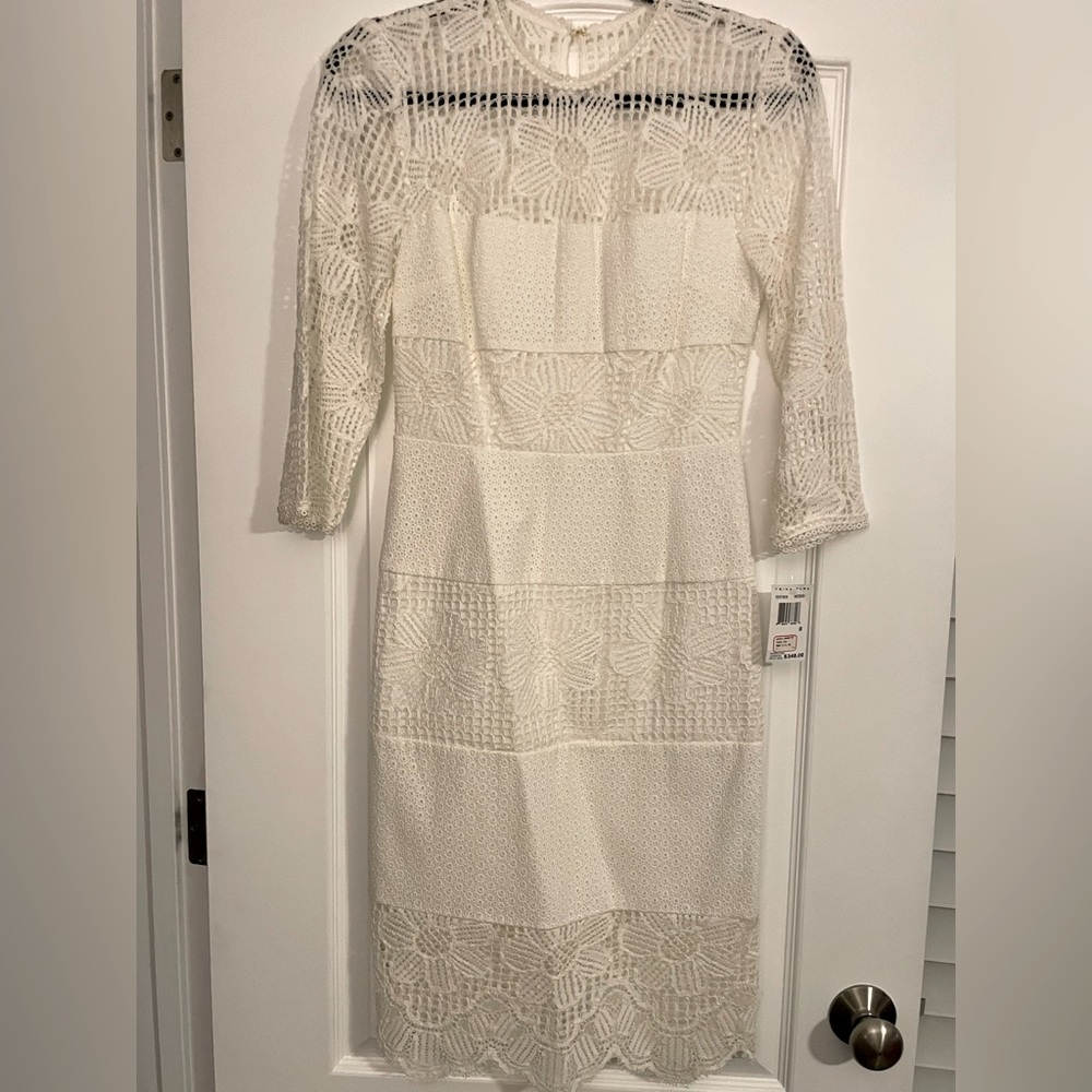 Trina Turk White Lace fitted Dress